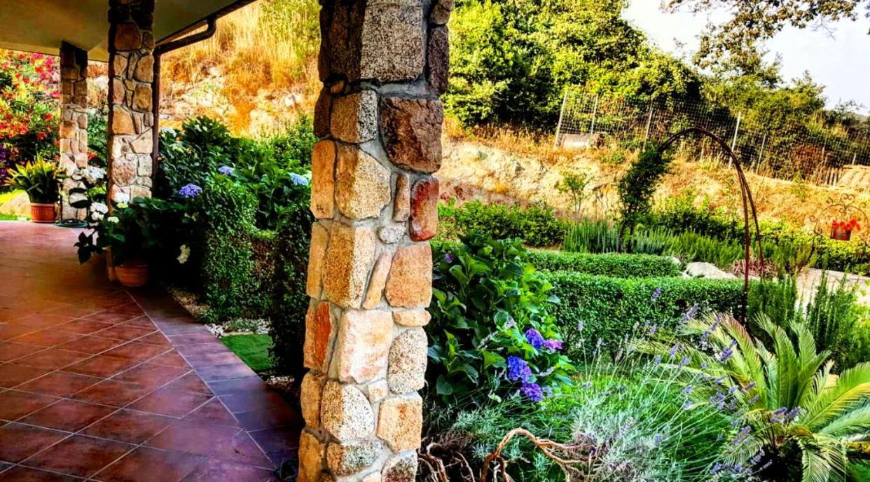 Casa Vacanza Centro Sardegna Sorgono Exterior foto